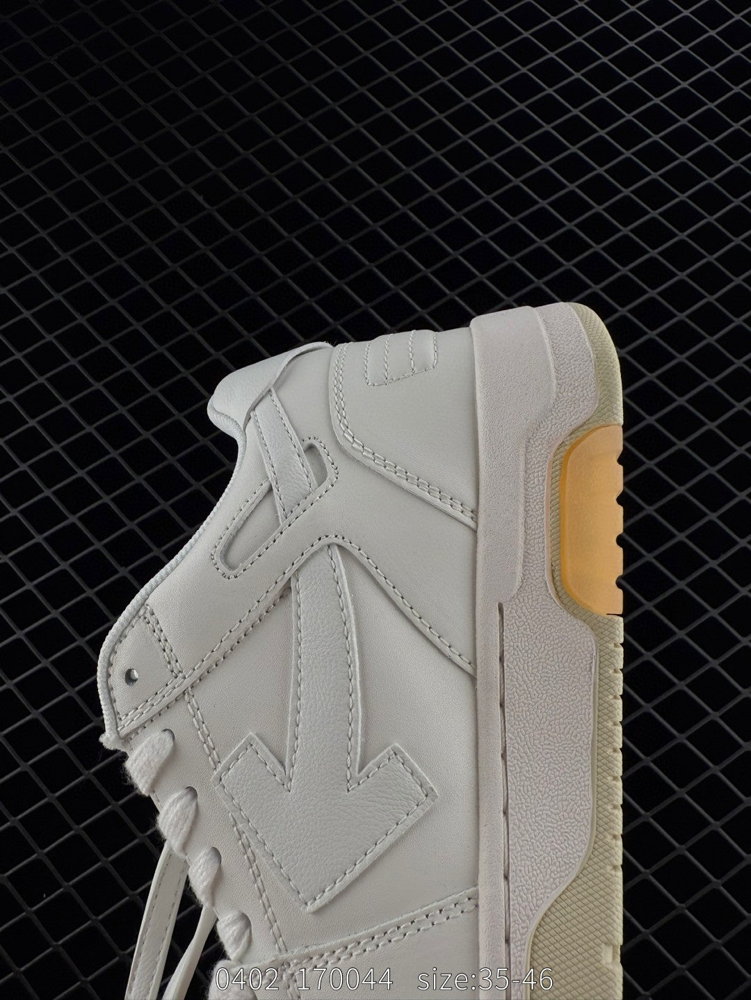 OFF-White LOW