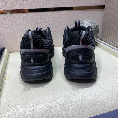 Dior B22