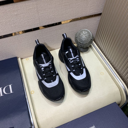 Dior B22