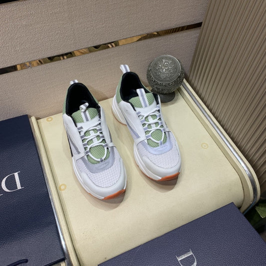 Dior B22