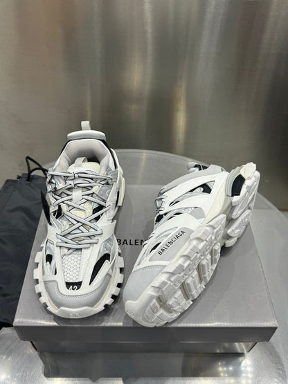Balenciaga Track