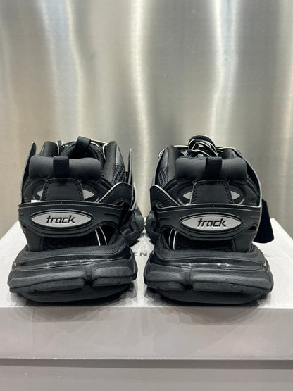 Balenciaga Track
