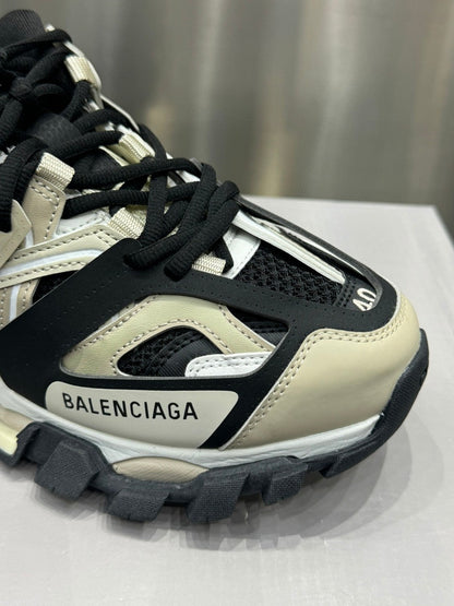 Balenciaga Track