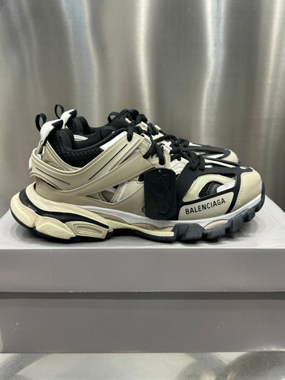 Balenciaga Track