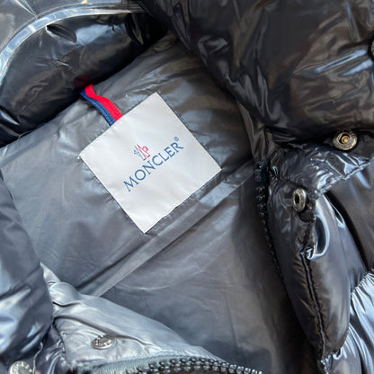 Moncler down Giacca