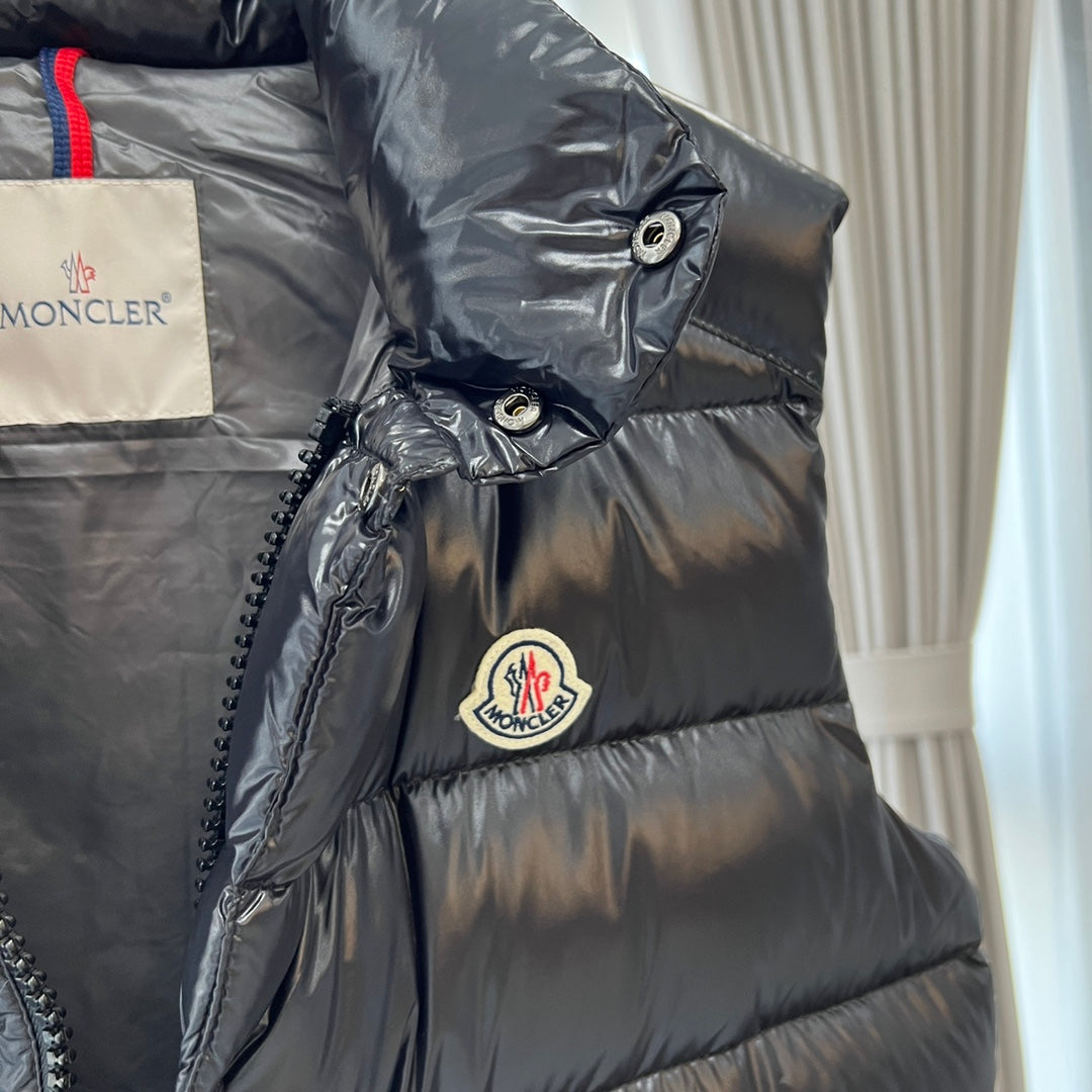 Moncler down Giacca