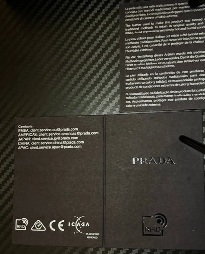 Occhiale Prada