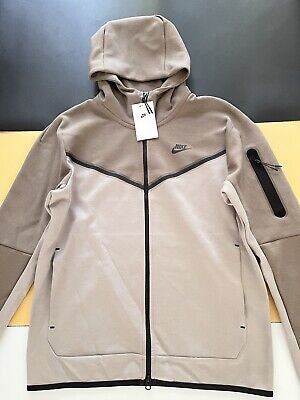 Completo  Teck Nike