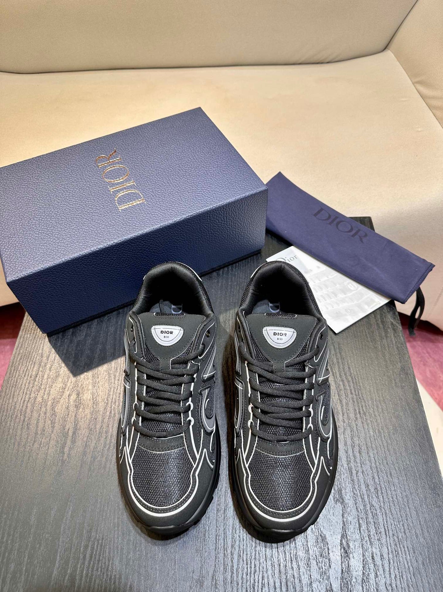 Dior B30